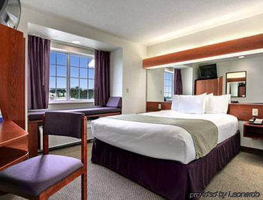 Microtel Inn & Suites By Wyndham Bridgeport Room photo